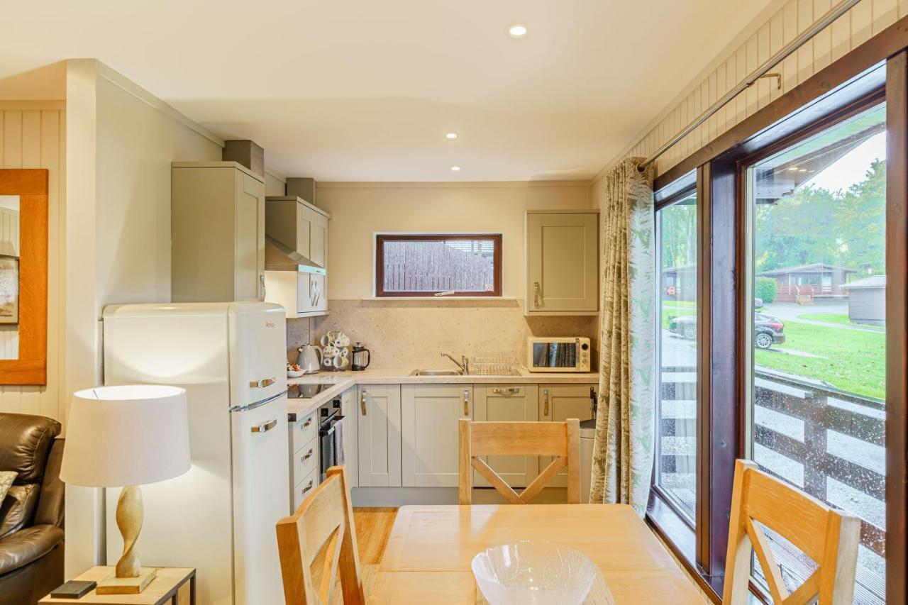 Birch Lodge 13 With Hot Tub Newton Stewart Extérieur photo