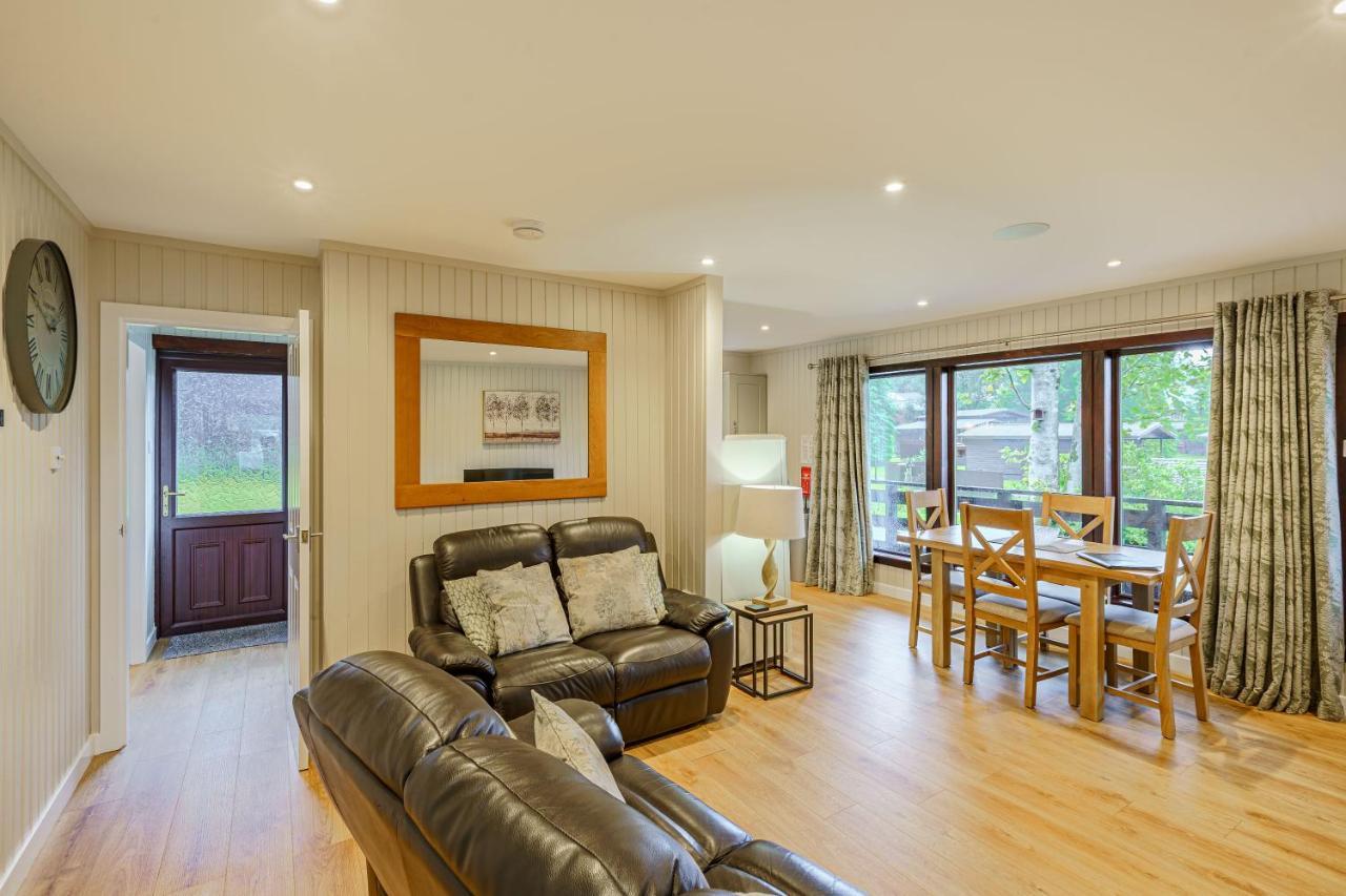 Birch Lodge 13 With Hot Tub Newton Stewart Extérieur photo